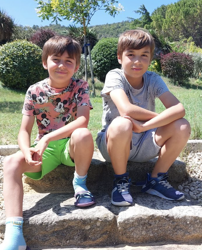 Noé et son frère Théo Noé et son frère Théo